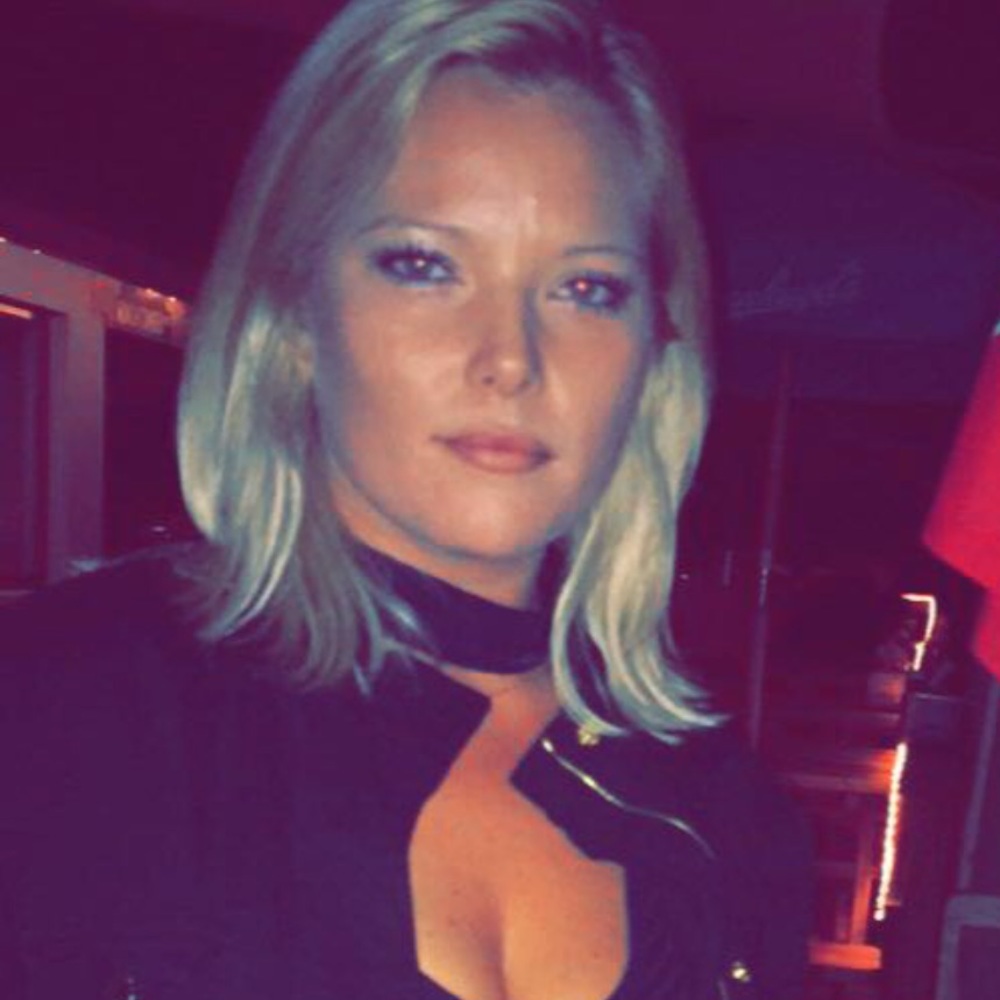 Meet your Posher, Brook